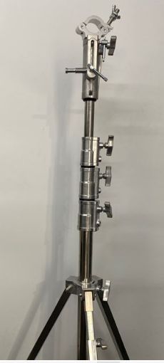 Picture of Lighting Stand. Push up to 3.8 meter